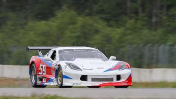 Simon Gregg leads the way in first session at BIR